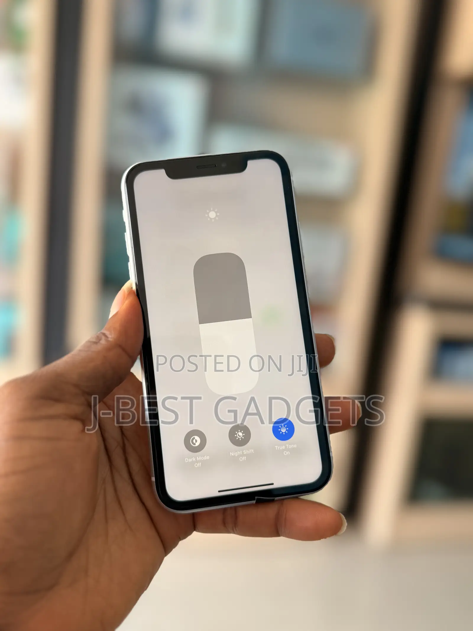 Apple iPhone XR 128 GB White