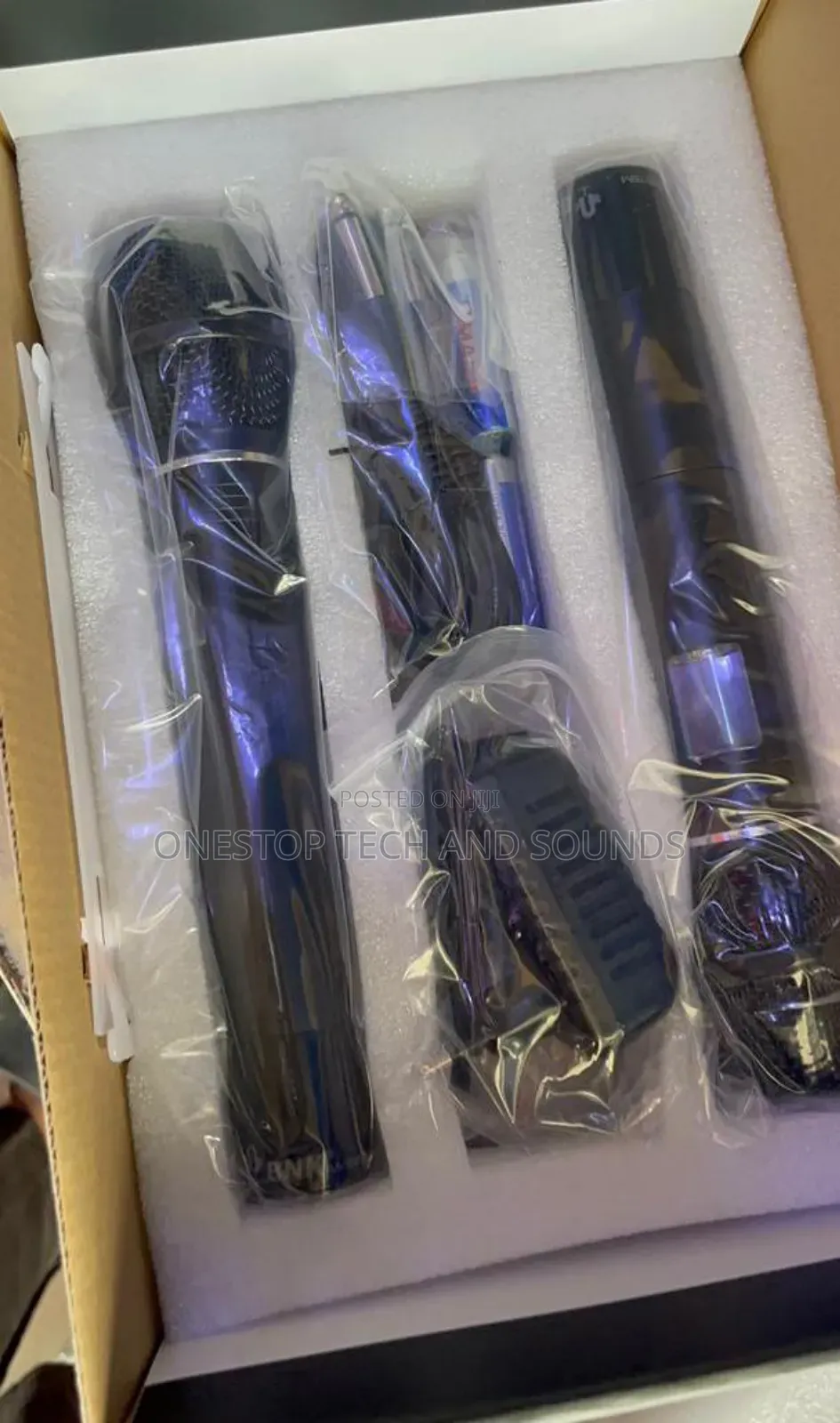 QBNK X-35 Professional Dual Wireless Microphone System