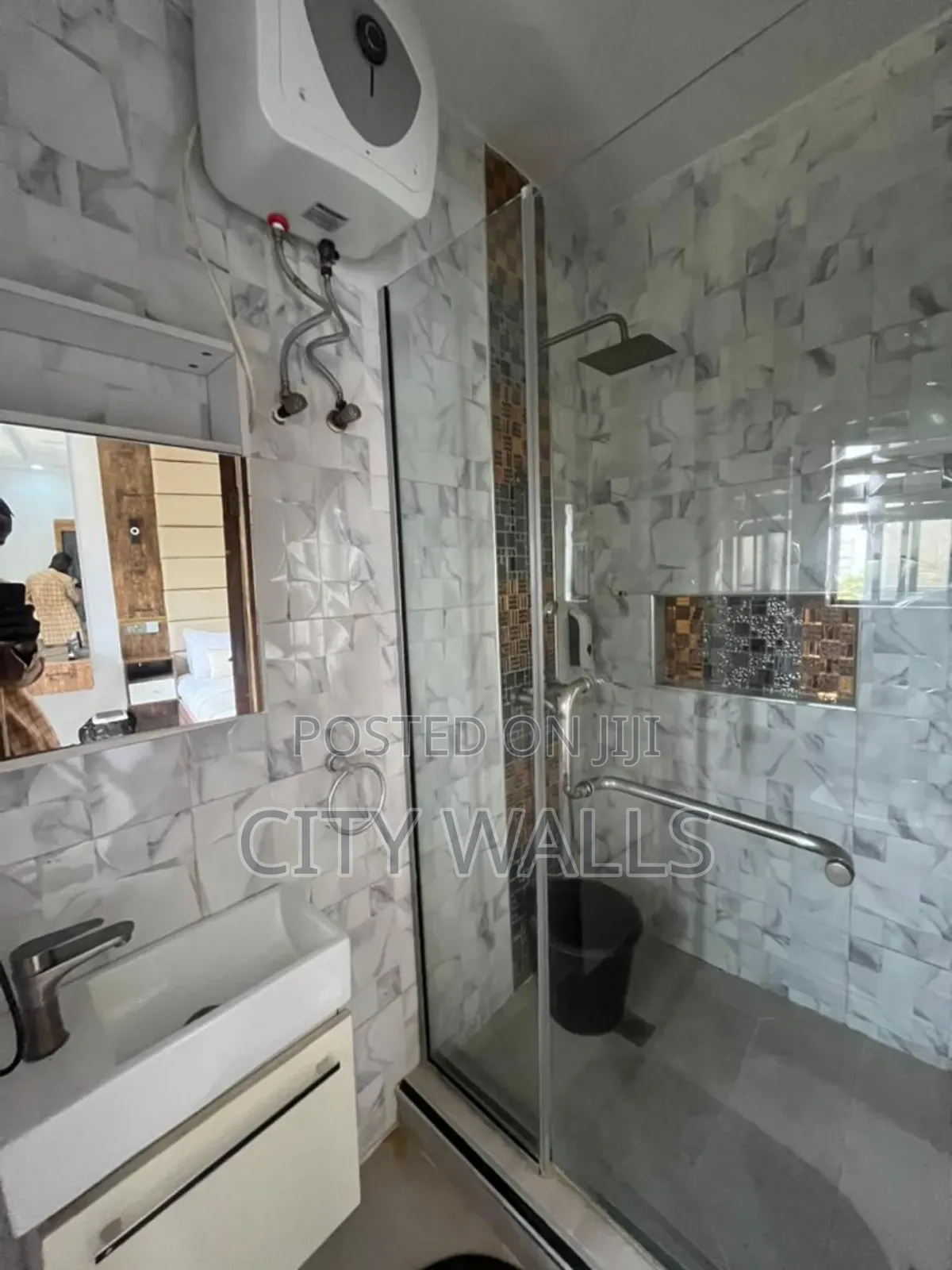 Furnished Mini Flat in Ikate for rent