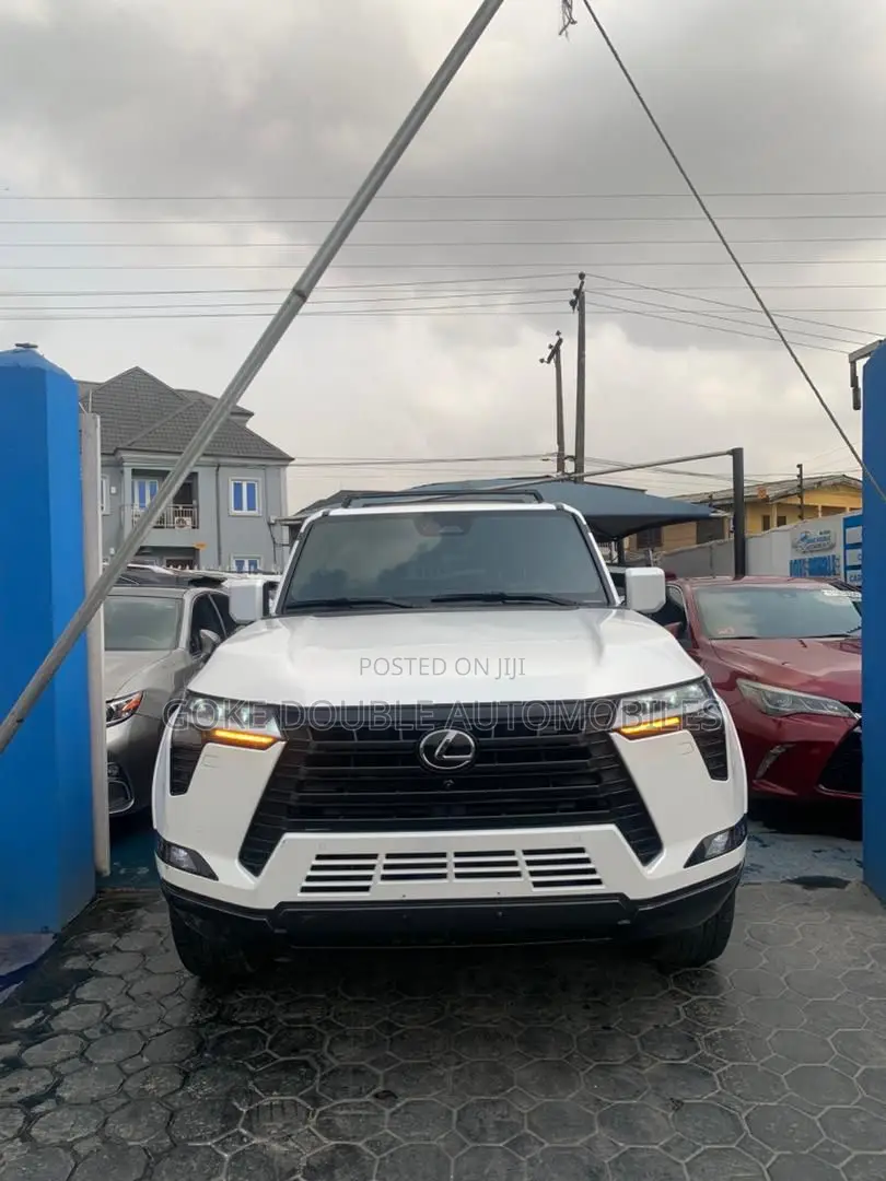 Lexus GX 550 Premium+ 4WD 2025 White
