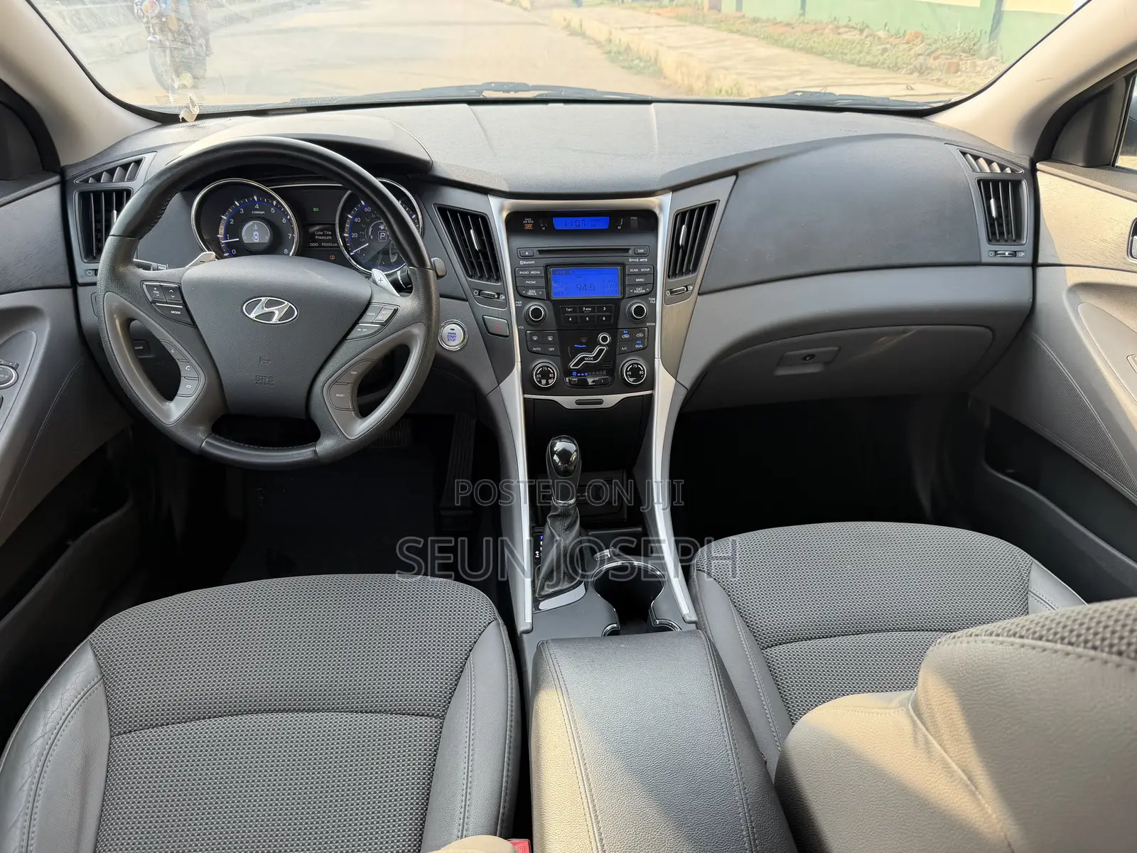Hyundai Sonata SE 2.0T Sedan FWD (2.0L 4cyl 6A) 2013 Gray
