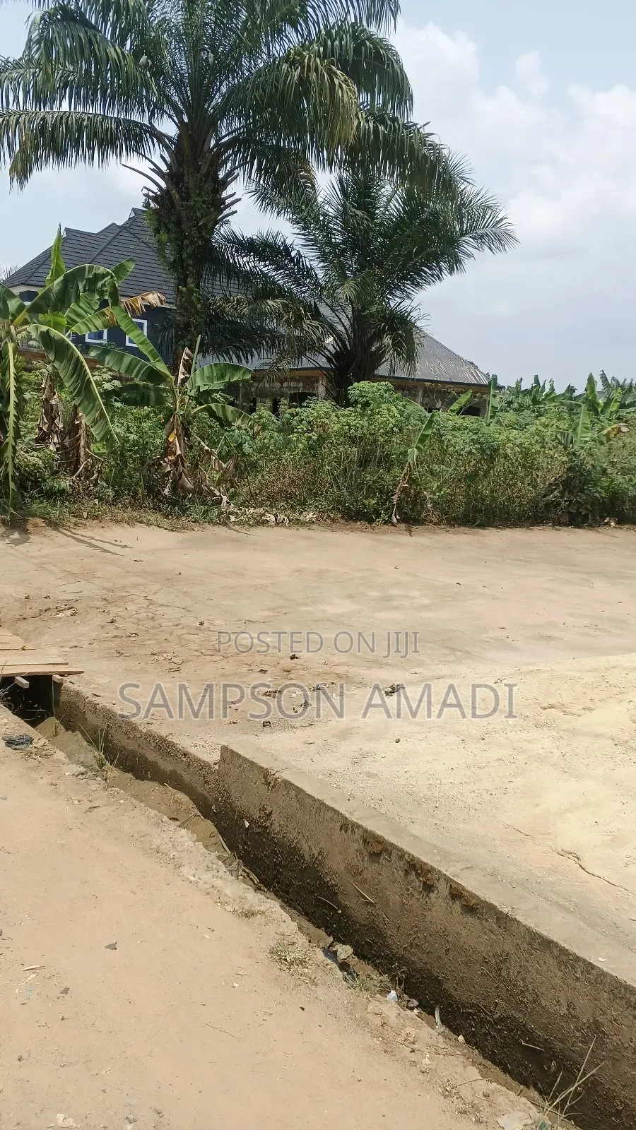 A Plot of Land on the Road at Rumukini