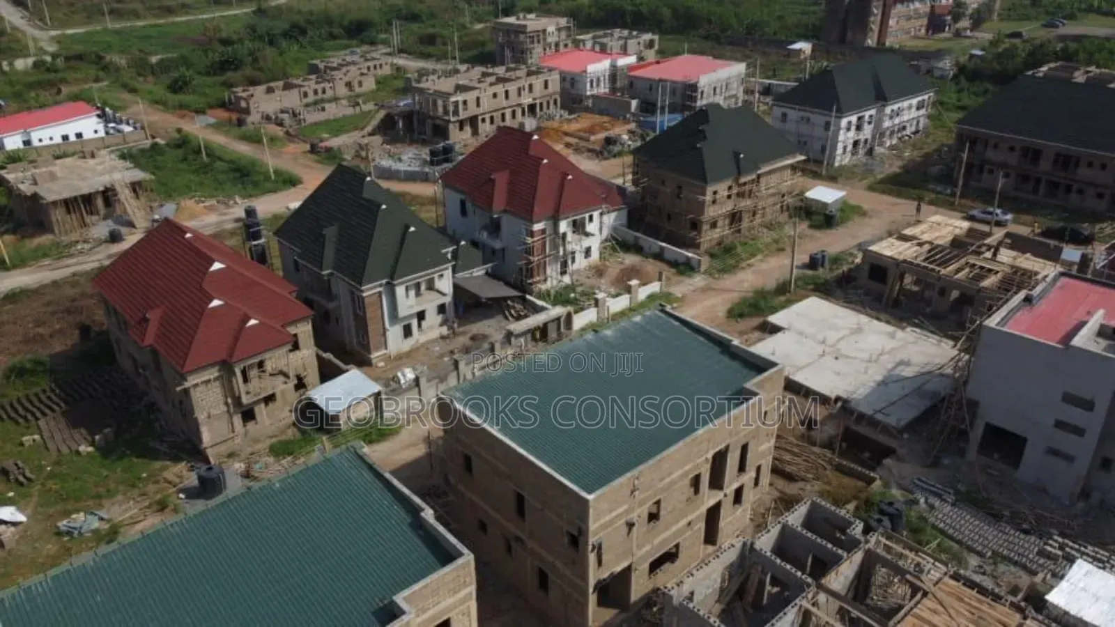 1000sqm Completely Dry Land for Sale at Rayfield Gardens City Estate.