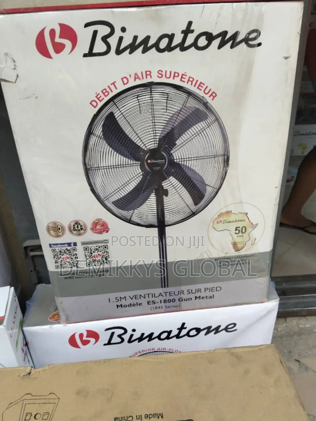 Binatone Fan 18 60w Standing Metal Es-1800