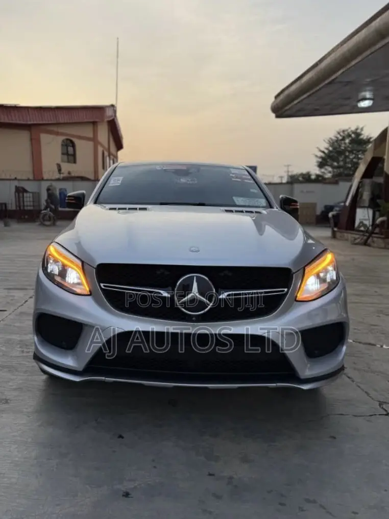Mercedes-Benz GLE-Class 2016 Gray
