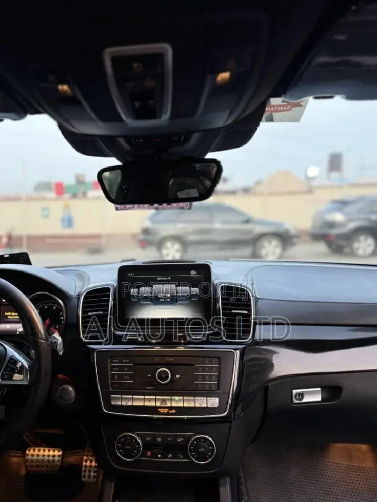 Mercedes-Benz GLE-Class 2016 Gray