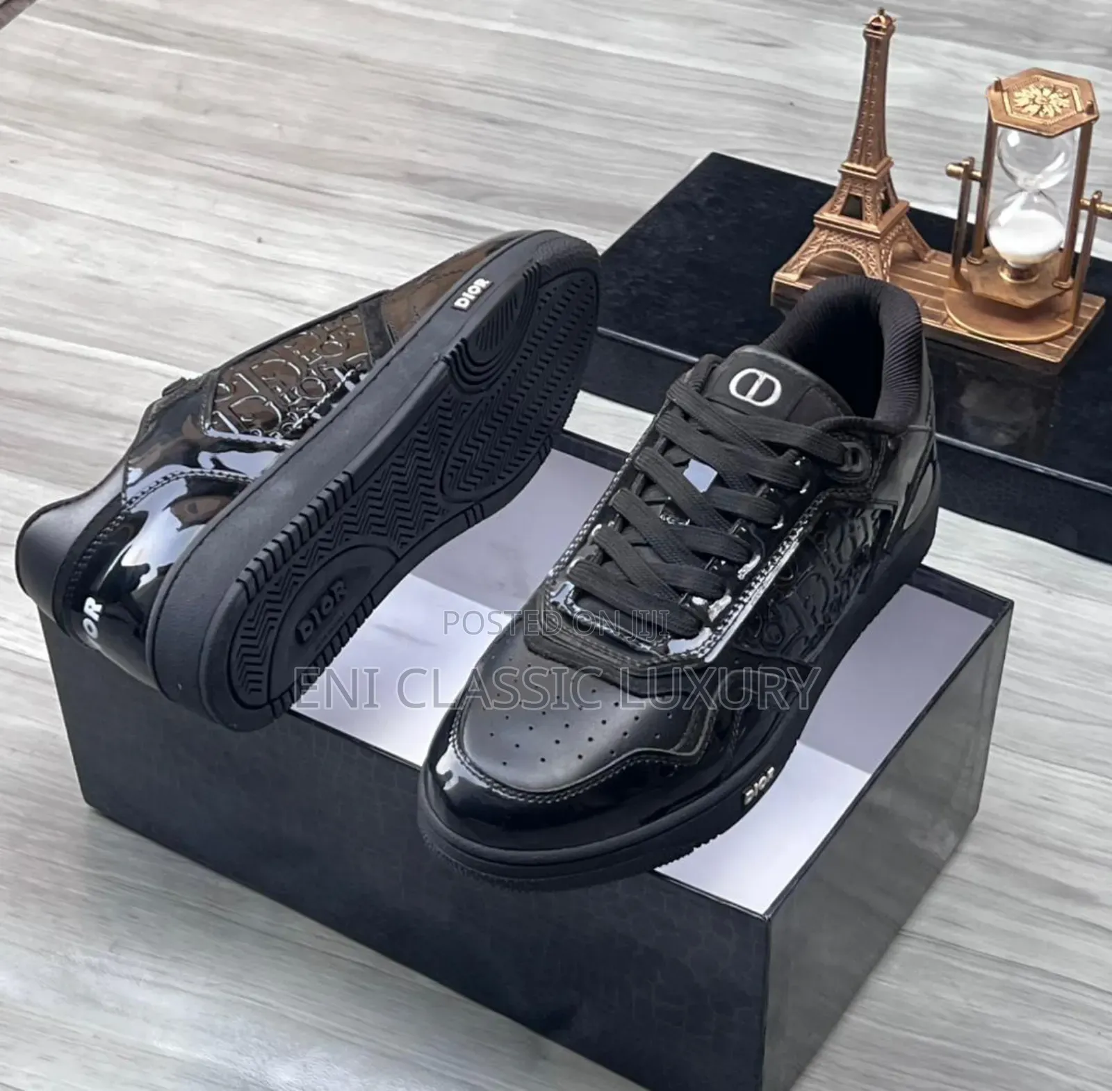 Dior Luxury Men's Sneakers Best Quality Well Banded Package