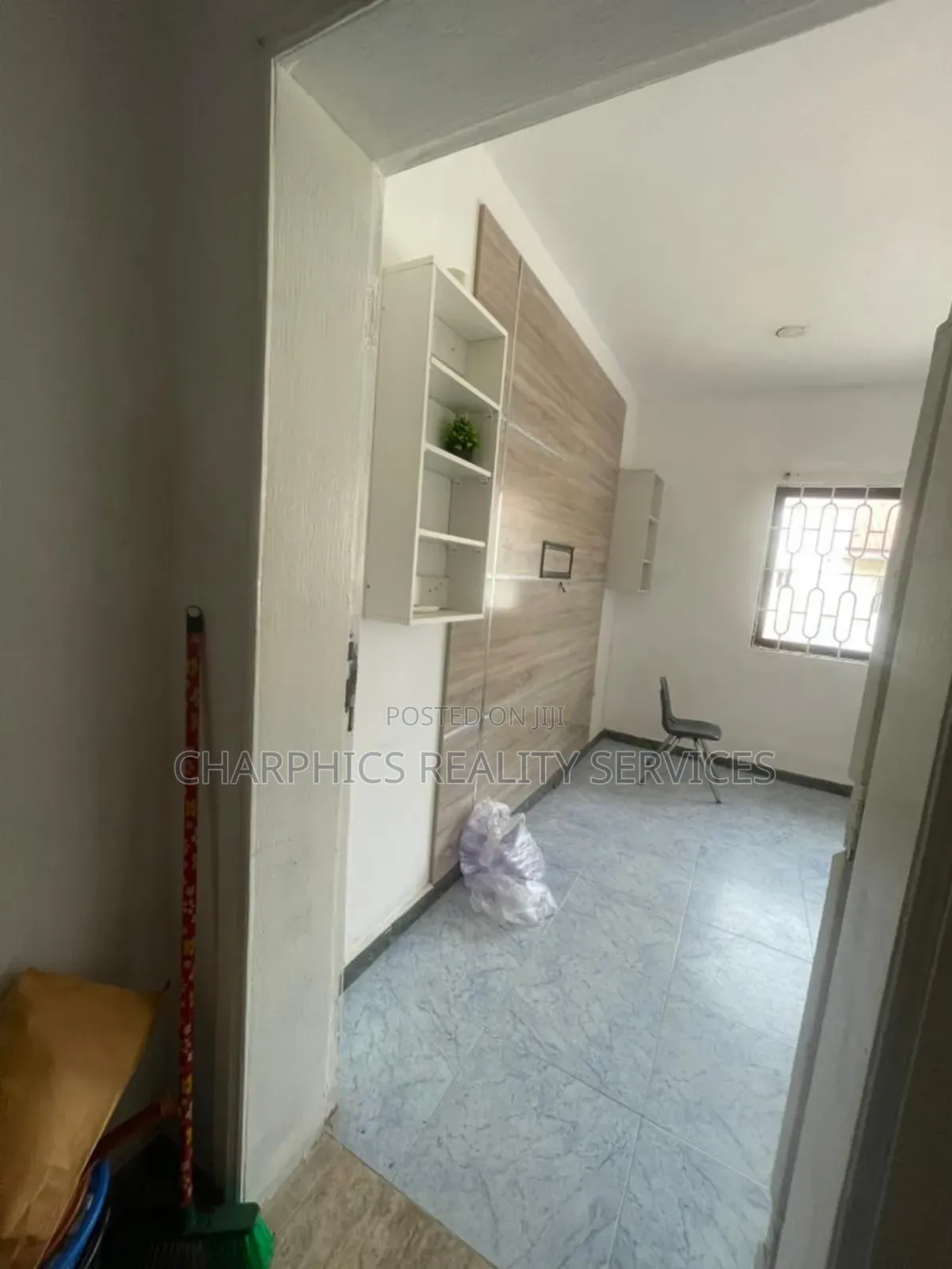 Mini Flat in Lekki Phase 1 for rent