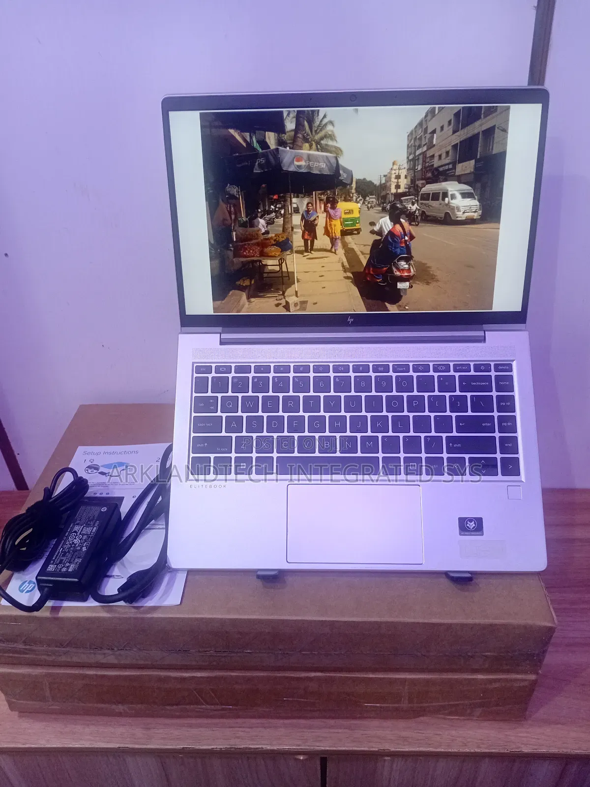 New Laptop HP ProBook 6460B 16GB AMD Ryzen 5 SSD 256GB