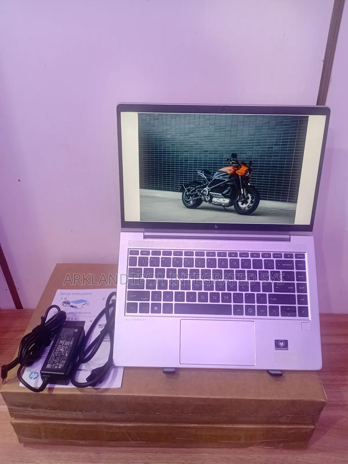 New Laptop HP ProBook 6465B 16GB AMD Ryzen 5 SSD 256GB