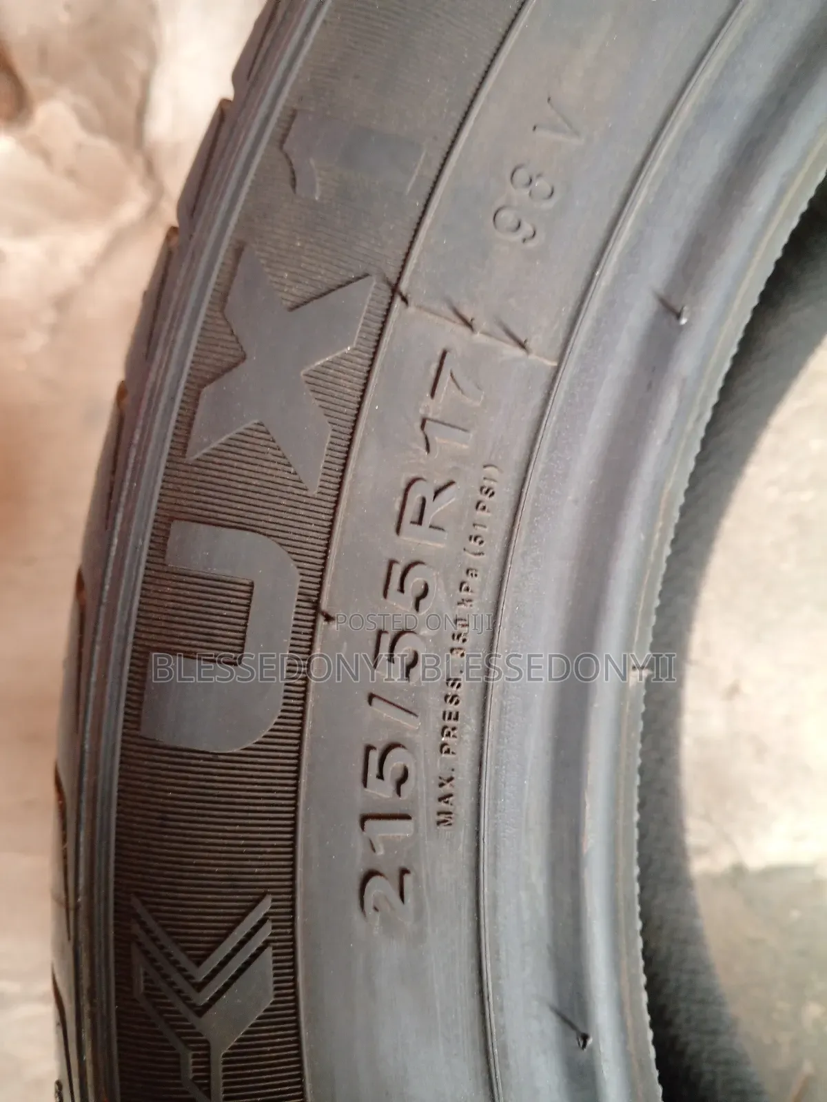 Jk Tyre 215/55/17