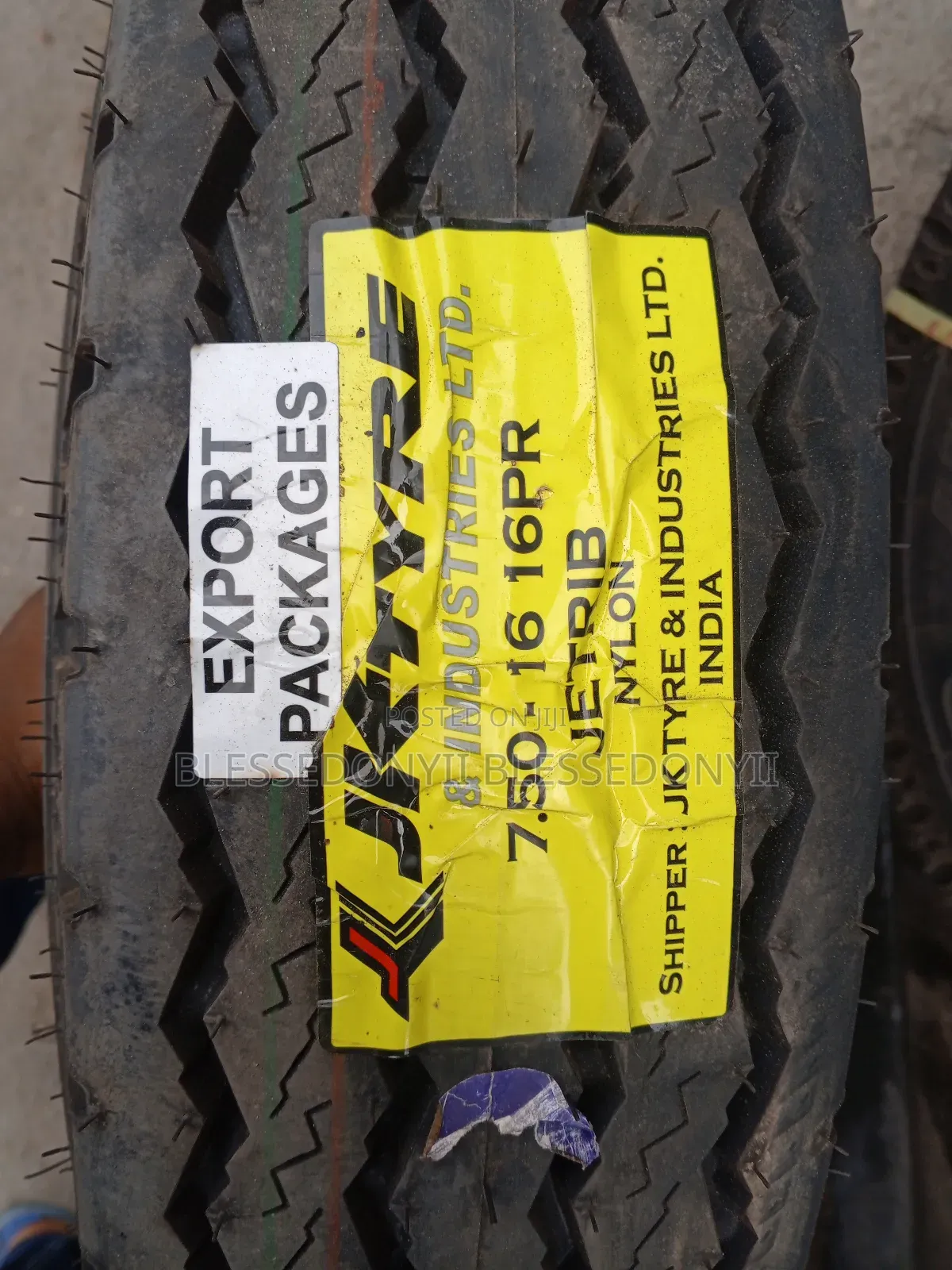 Jk Tyre 750/16
