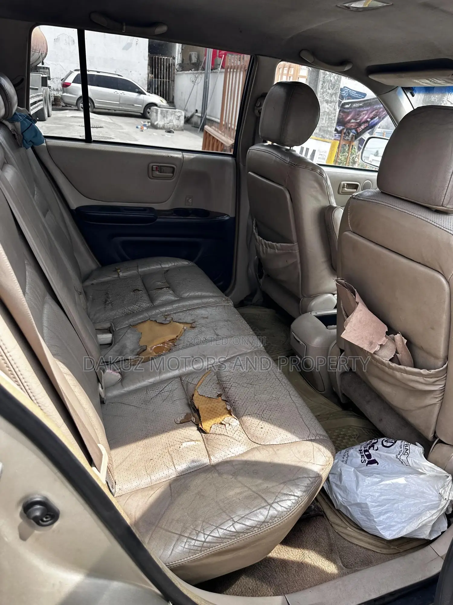 Toyota Highlander 2004 Gold