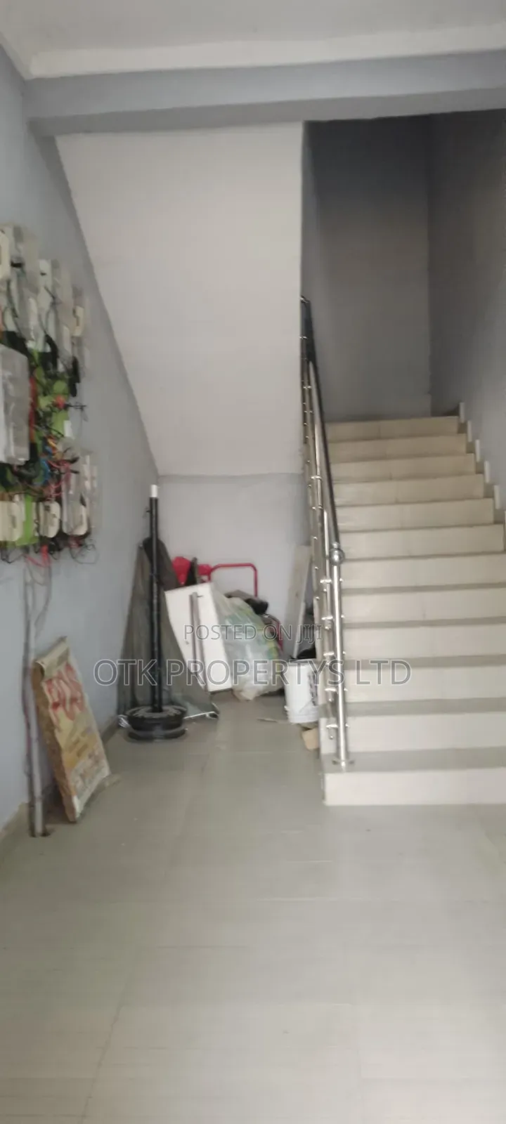 2bdrm Block of Flats in Fo1, Kubwa for rent