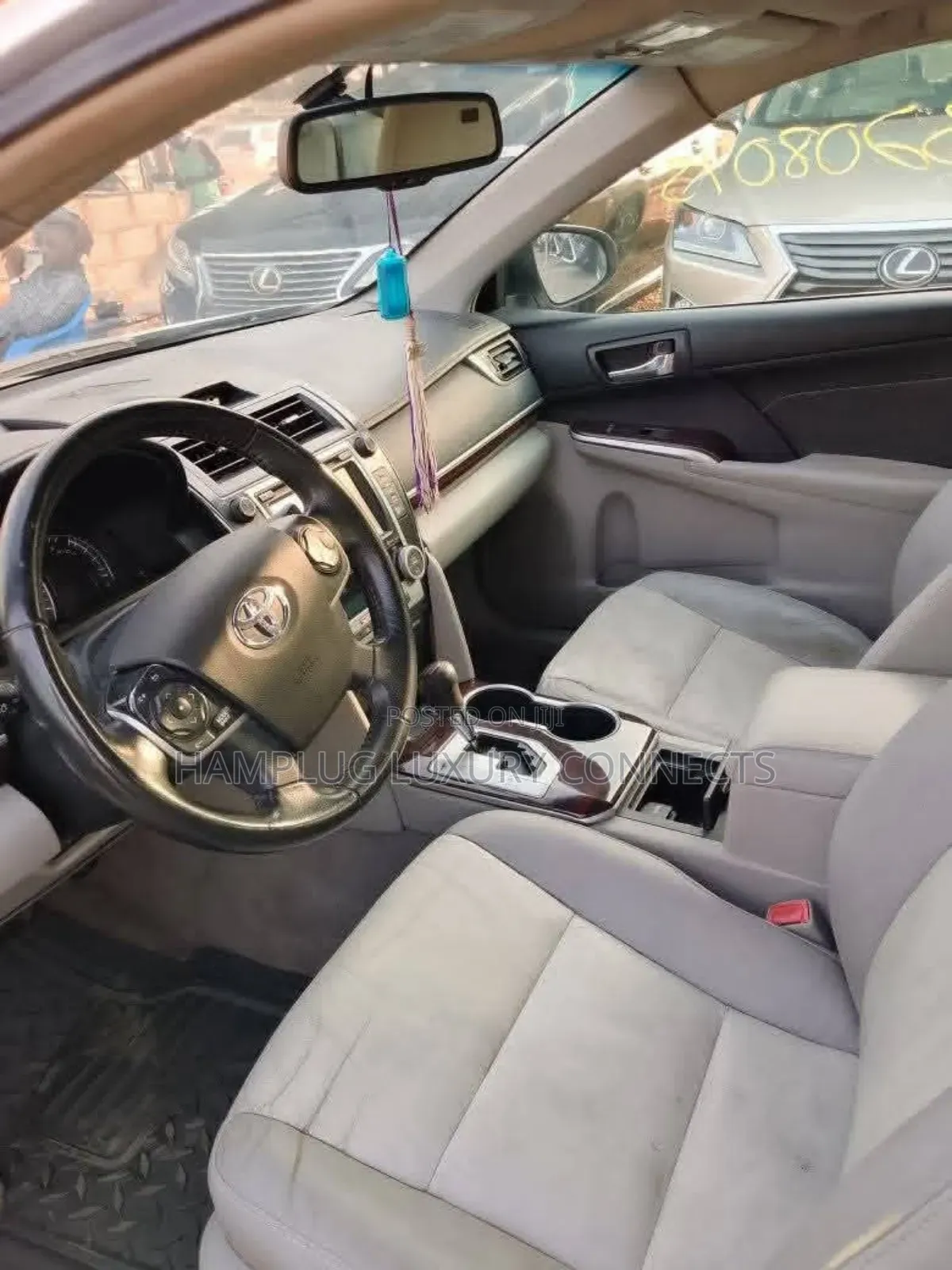 Toyota Camry 2014 Silver