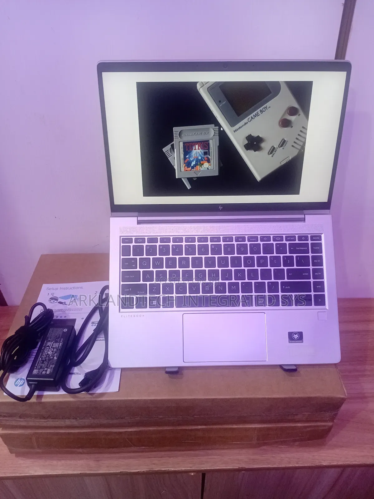 New Laptop HP 240 G3 16GB AMD Ryzen 5 SSD 256GB