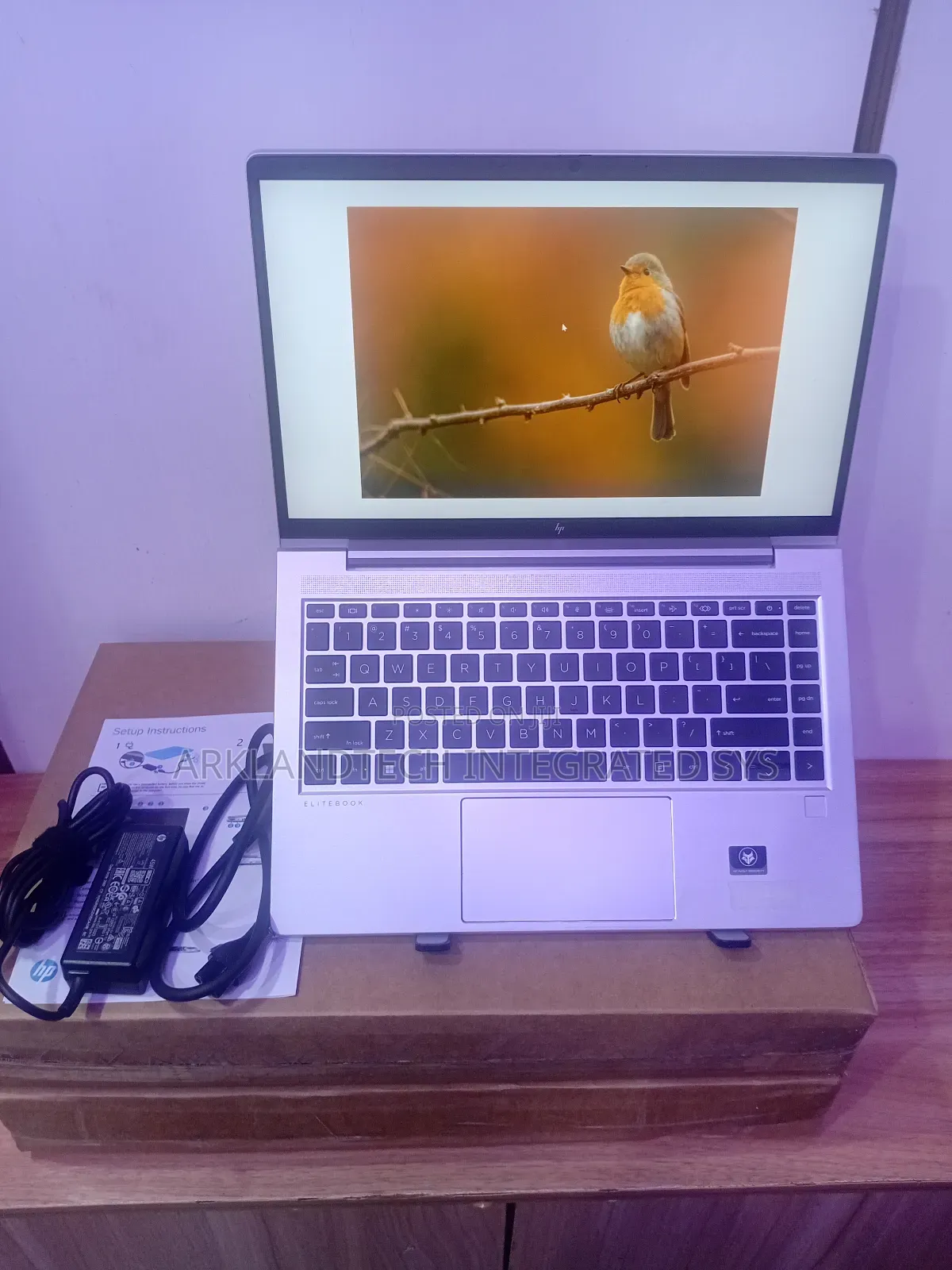 New Laptop HP 240 G3 16GB AMD Ryzen 5 SSD 256GB