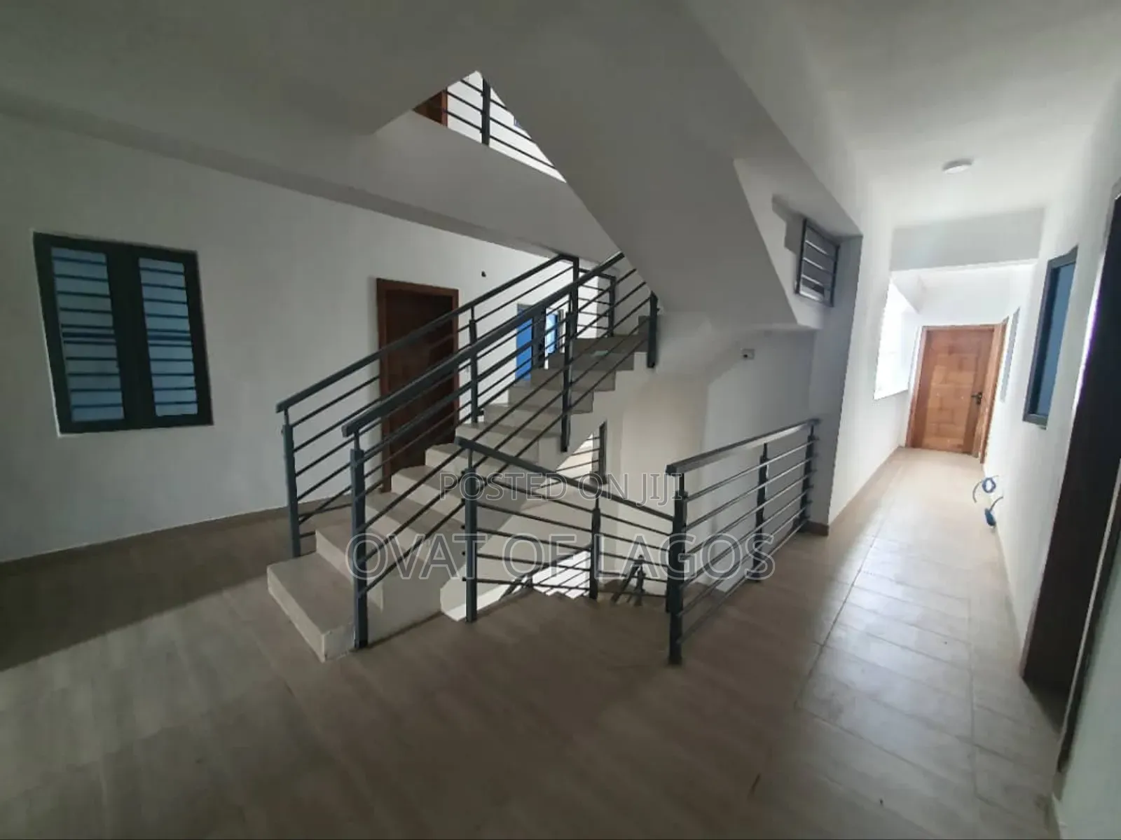 3bdrm Apartment in Ikate for sale
