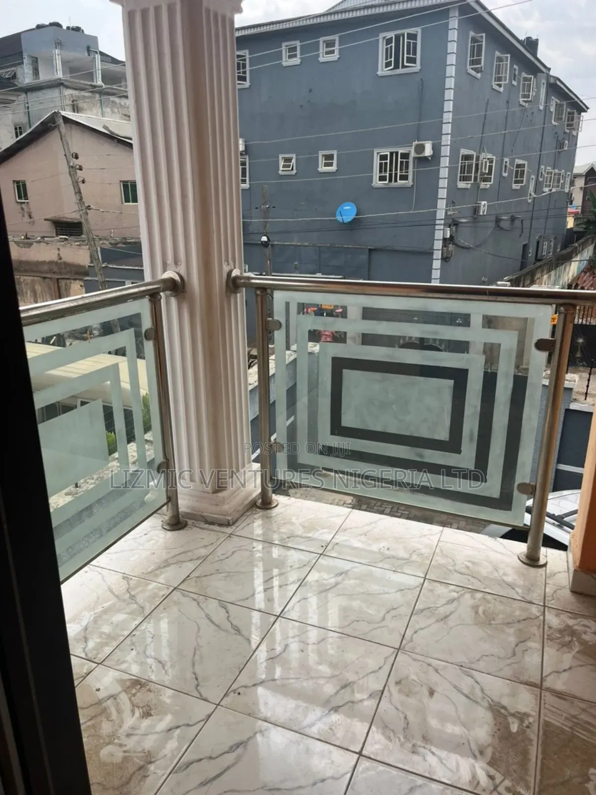 Furnished 3bdrm Apartment in Ajao Estate for rent