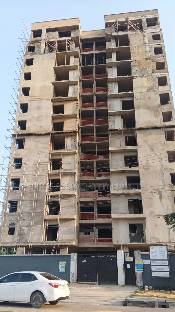 2bdrm Block of Flats in Osborne Forwshore for sale