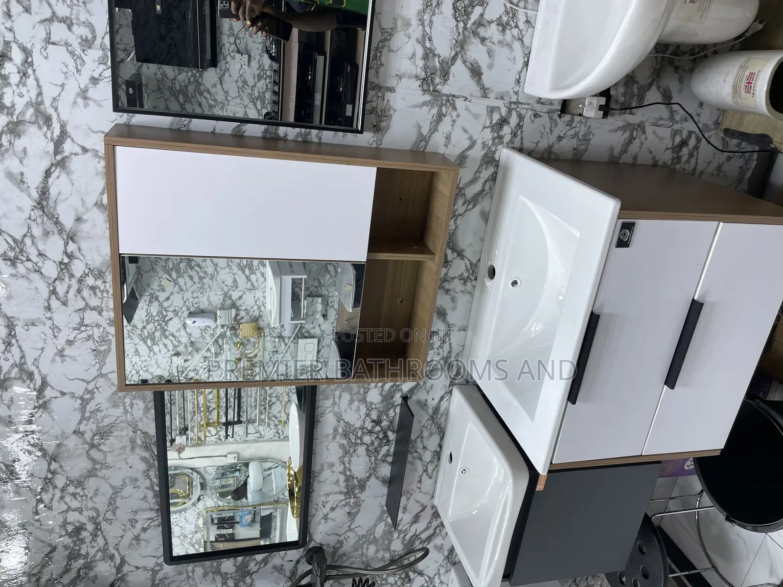 Hanging Cabinets With Mirrors