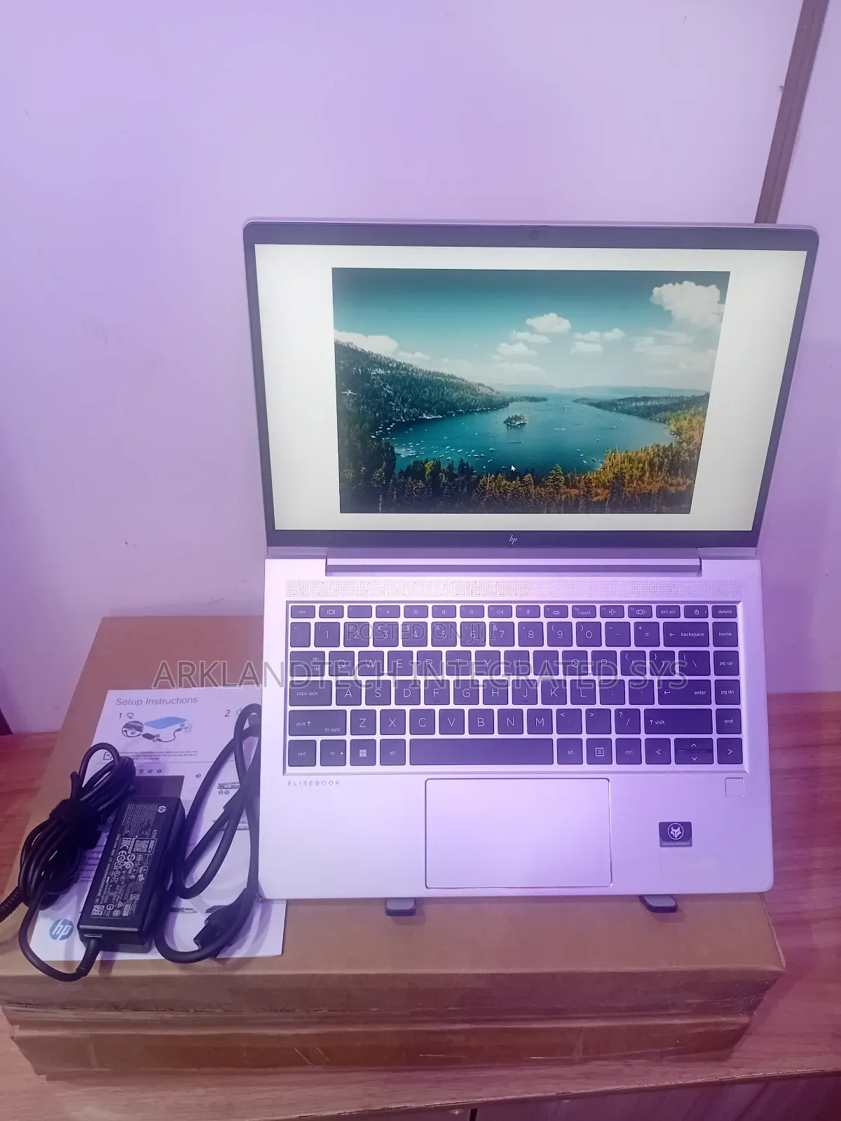 New Laptop HP 240 G9 16GB AMD Ryzen 5 SSD 256GB