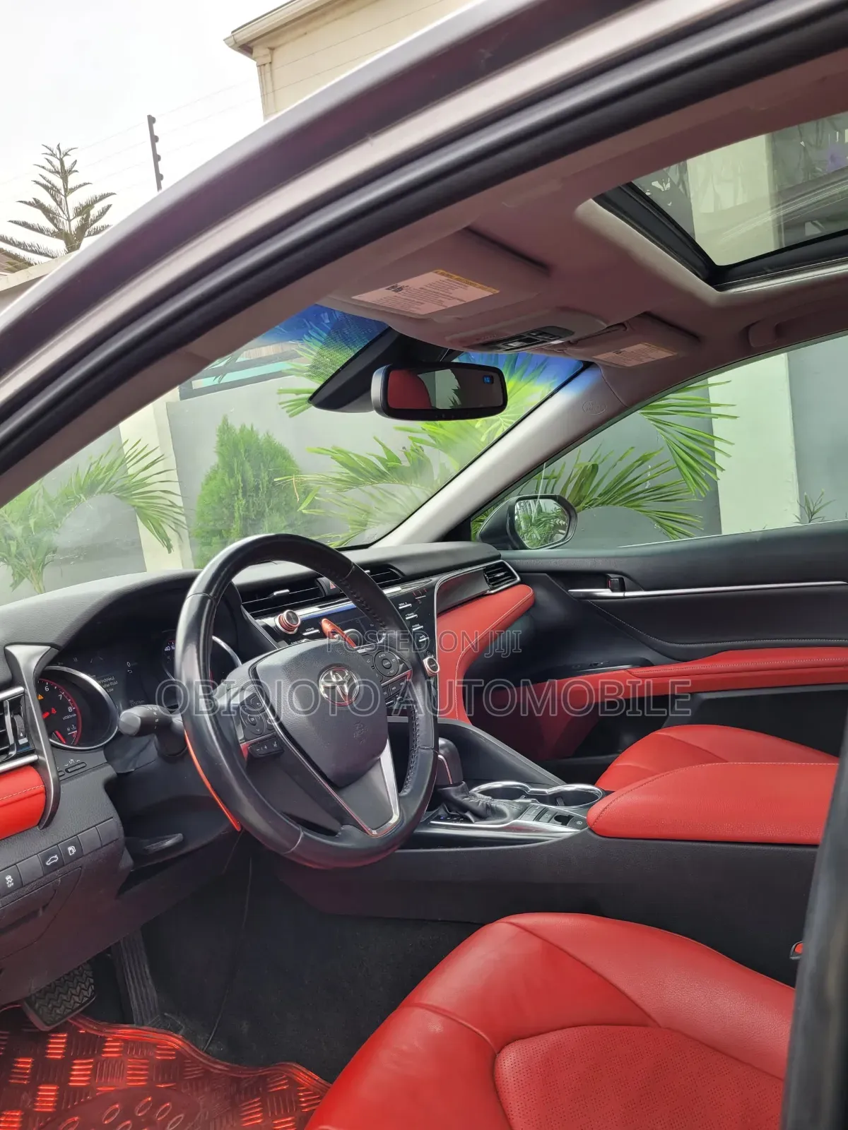 Toyota Camry 2018 Gray