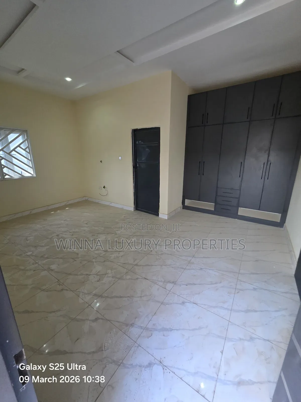 3bdrm Apartment in Sun Rise Estate, Lugbe District for rent
