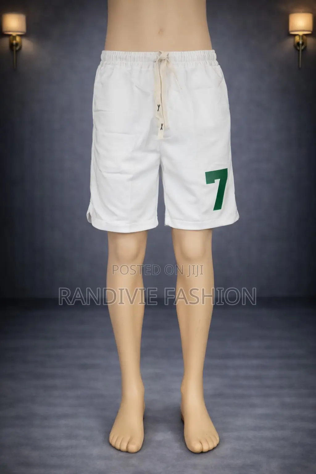 7 Shorts [White]