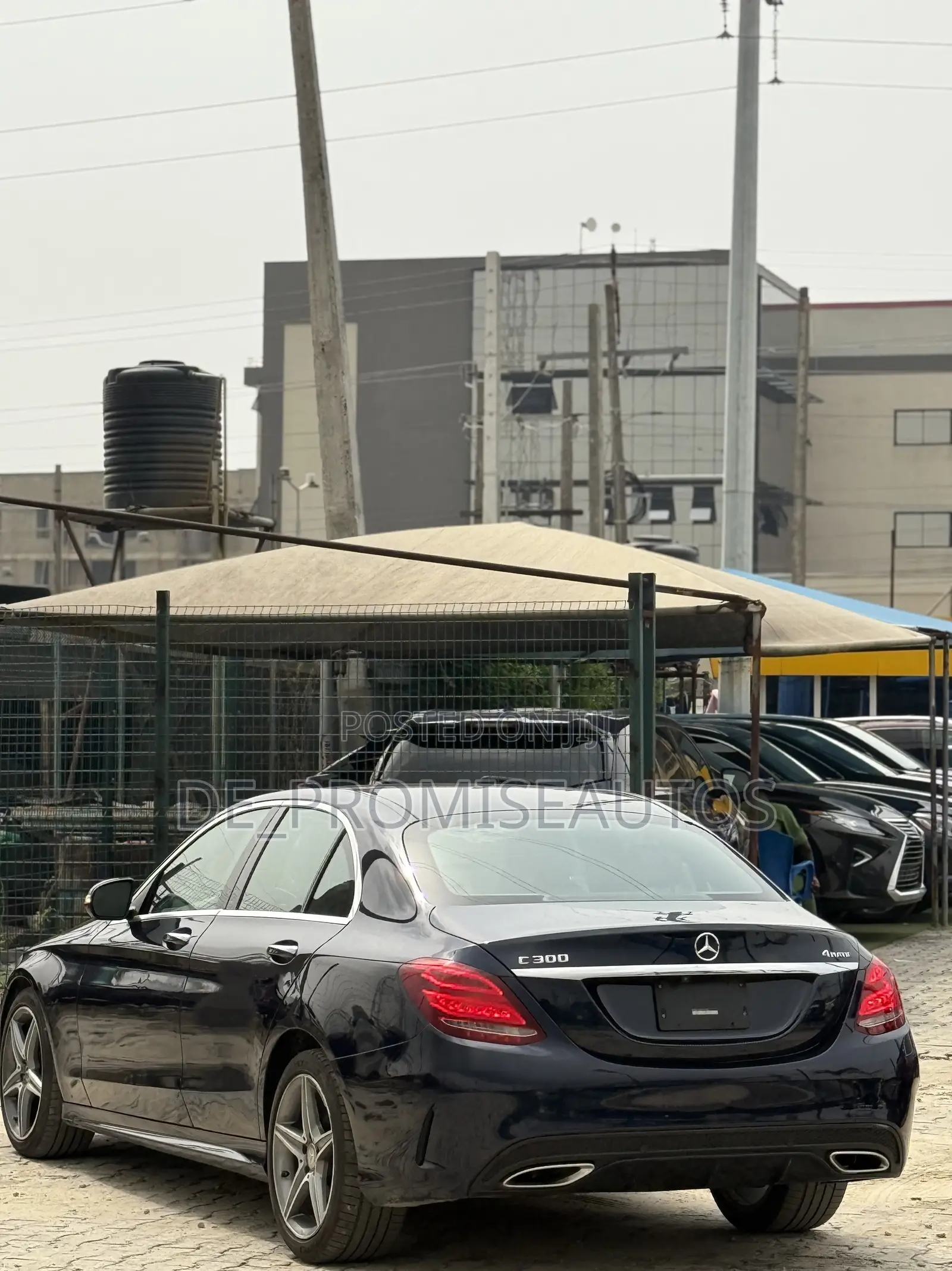 Mercedes-Benz C300 2015 Blue
