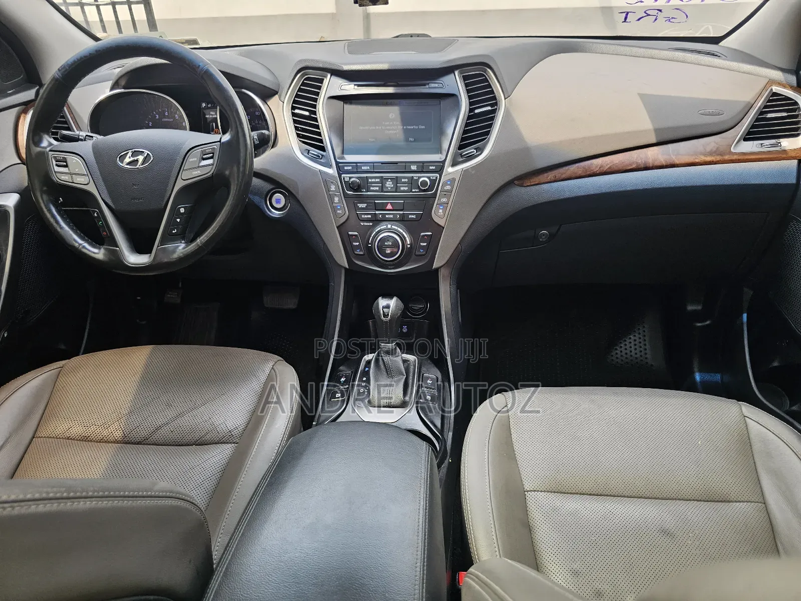 Hyundai Santa Fe Limited Ultimate AWD 2018 Black