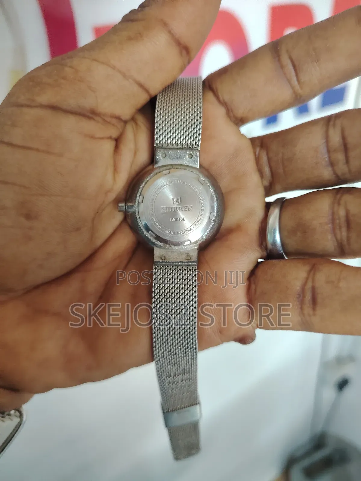 Curren 9016 Quartz Watch