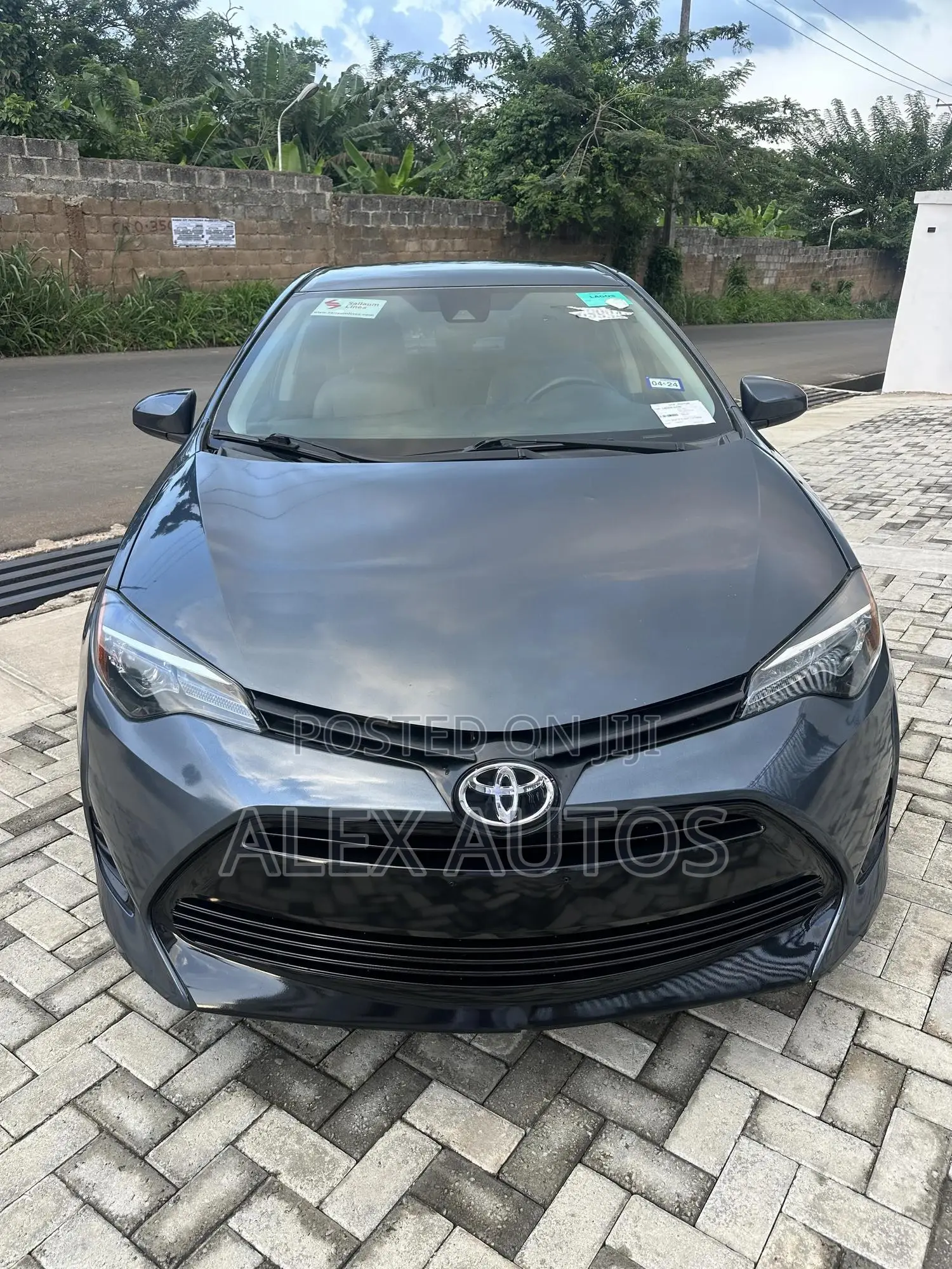 Toyota Corolla 2018 Gray