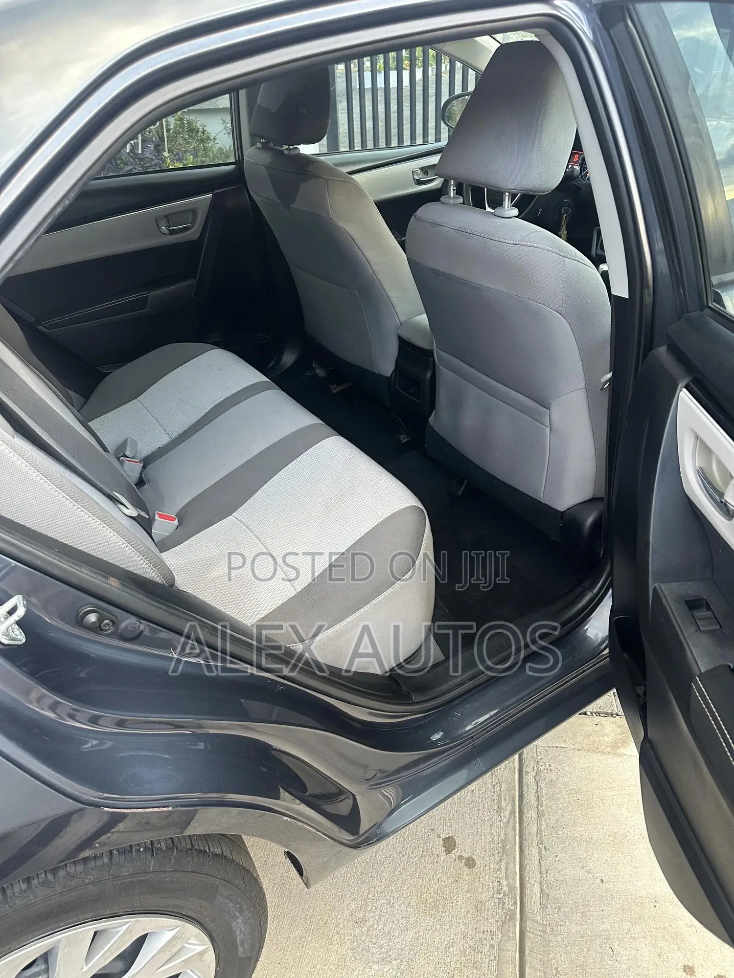 Toyota Corolla 2018 Gray