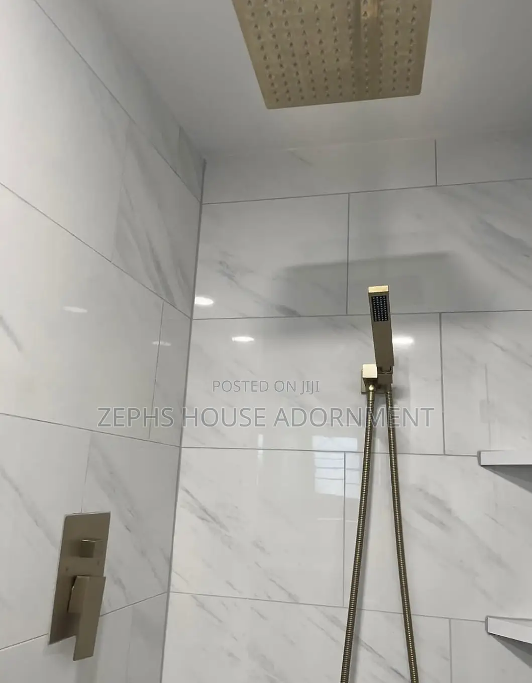 Conduit Shower Set