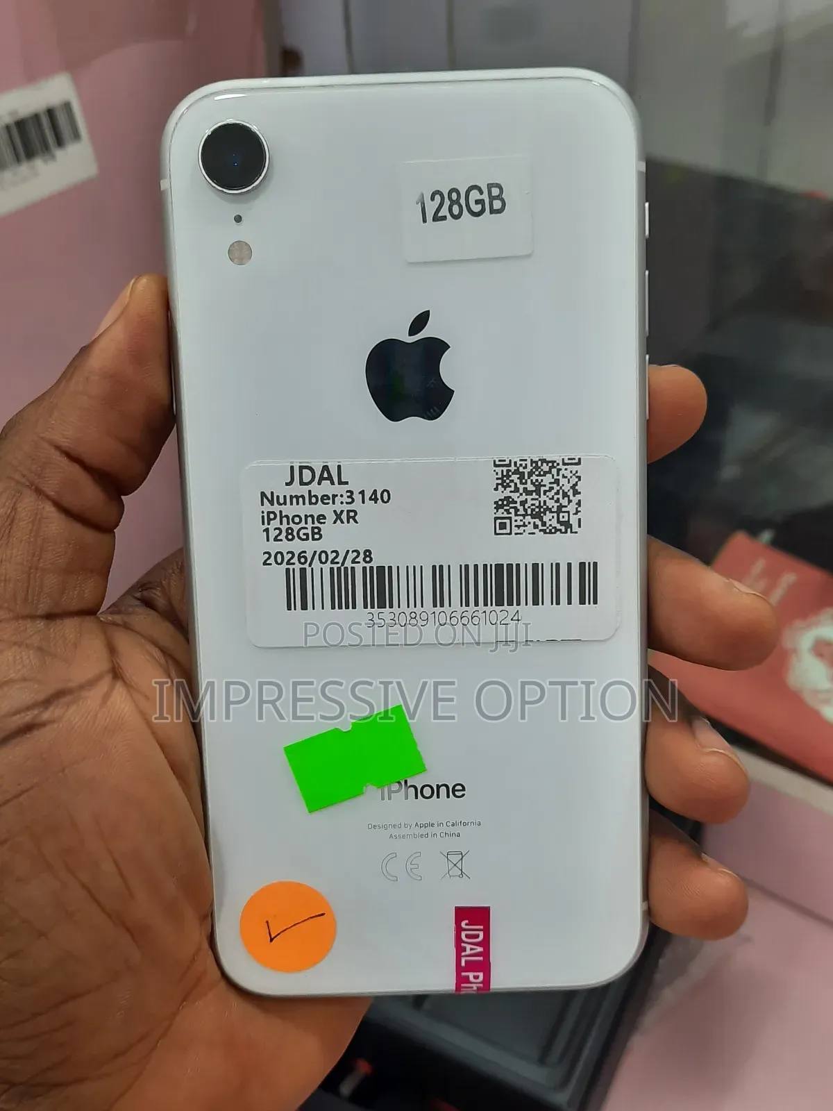 Apple iPhone XR 128 GB White