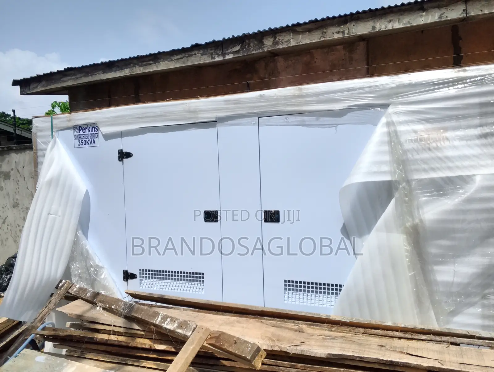 Perkins Sp-350 350kva Soundproofgenerator-Largecapacitypowergenerator