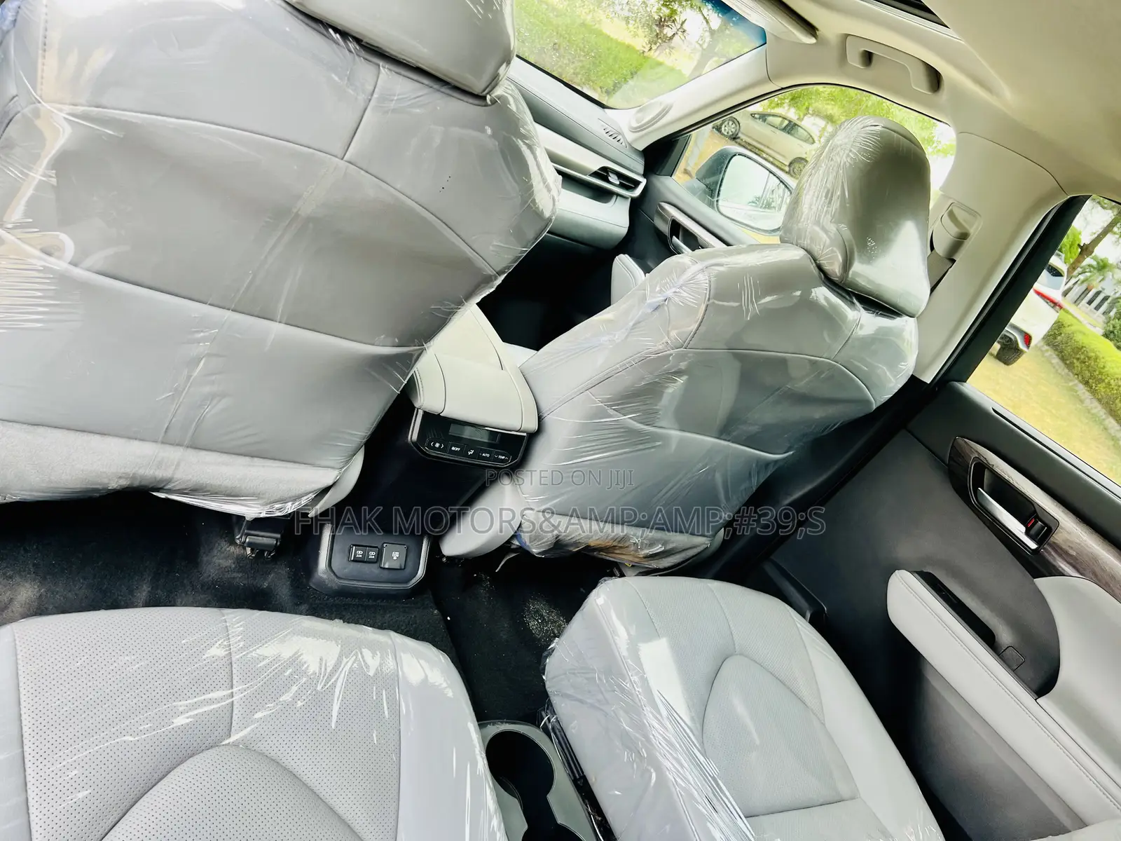 Toyota Highlander Limited 2021 Silver