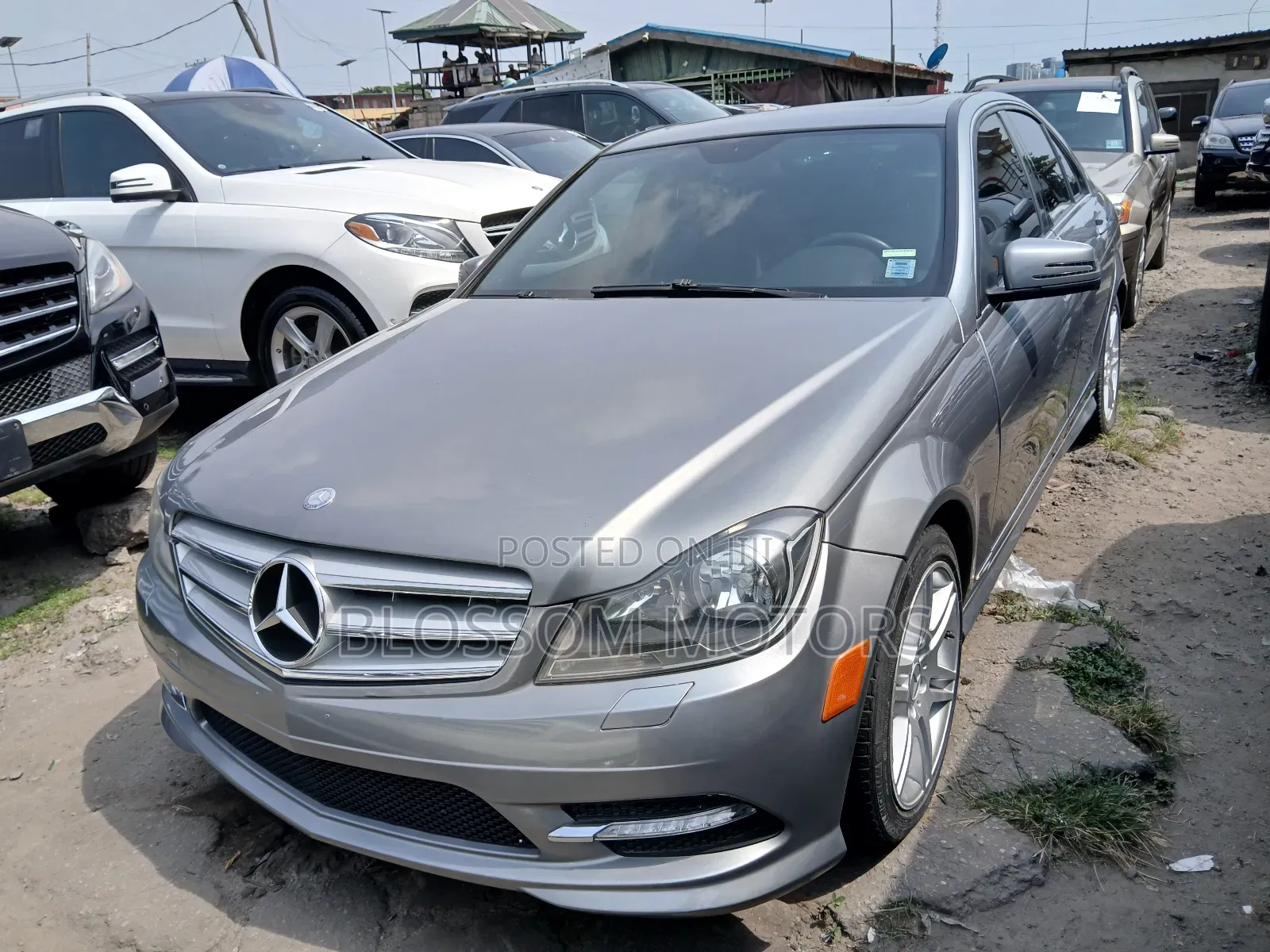 Mercedes-Benz C300 2010 Gray