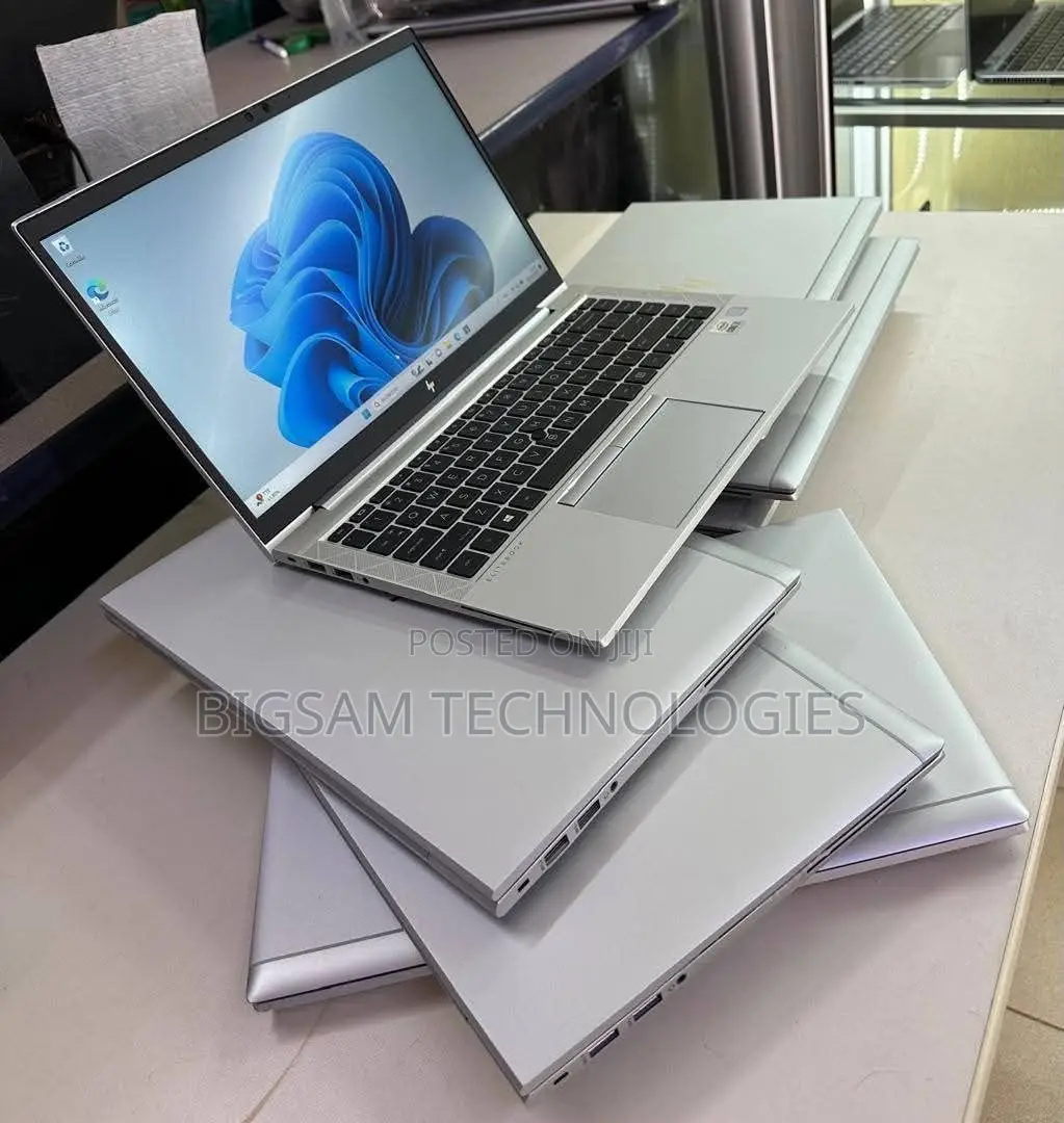 Laptop Dell XPS 17 9720 32GB Intel Core i9 SSD 512GB