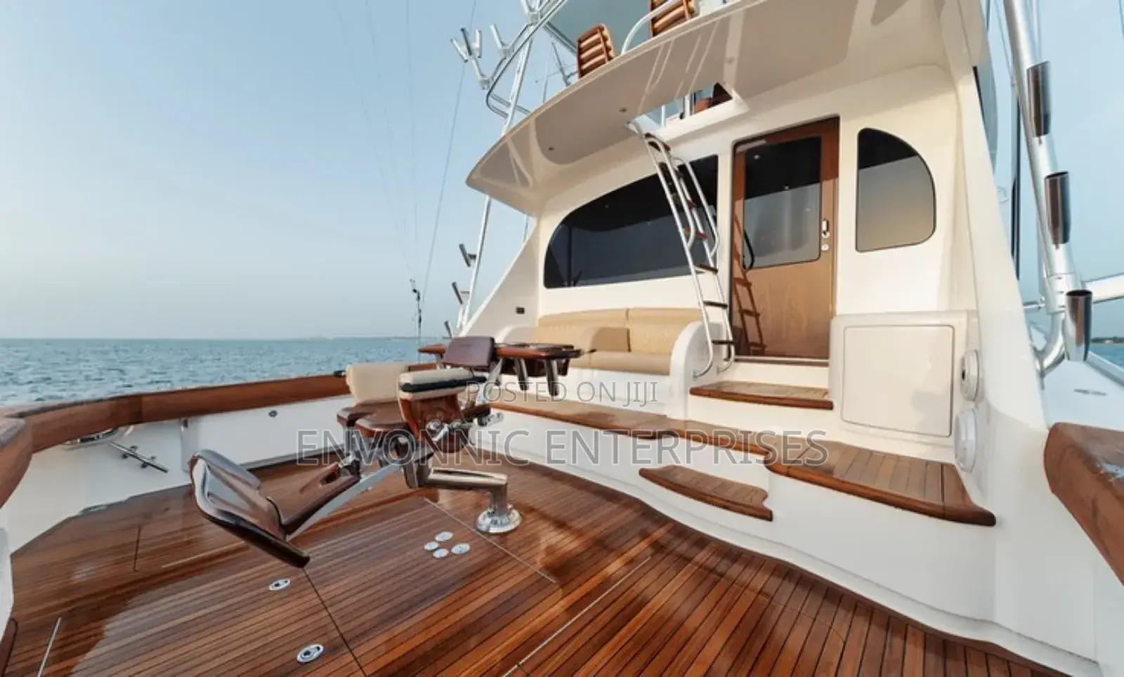 2019 68 Viking Whirlwind Convertible Yatch for Hire
