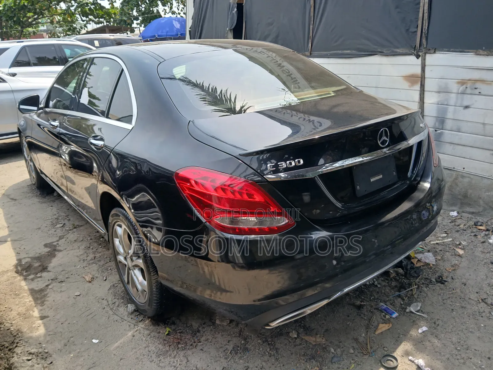 Mercedes-Benz C300 2017 Black