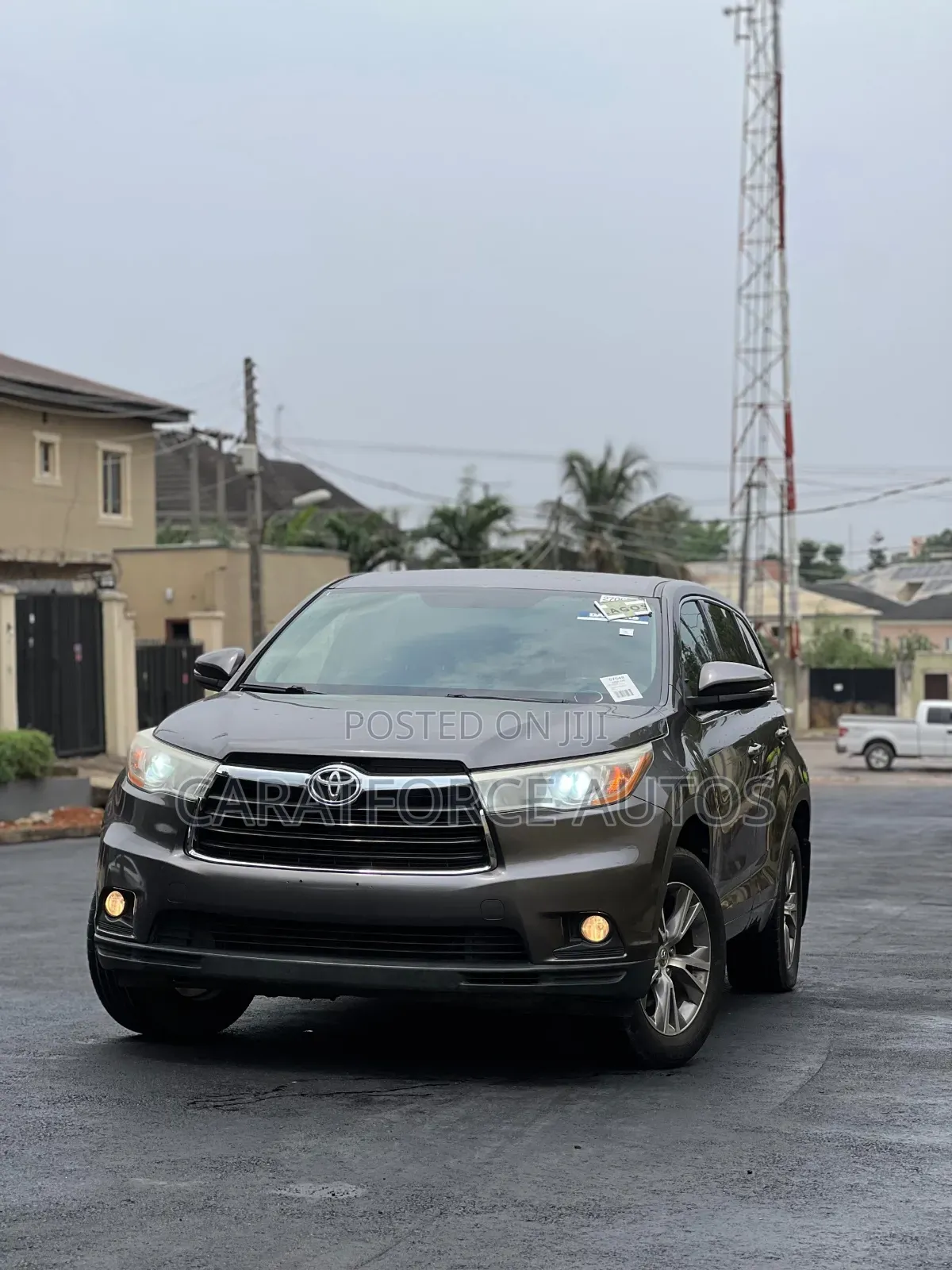 Toyota Highlander LE 4dr SUV AWD (3.5L 6cyl 6A) 2014 Gray