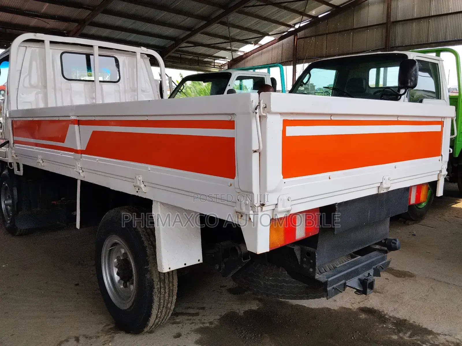 Toyota Dyna200 4tyres