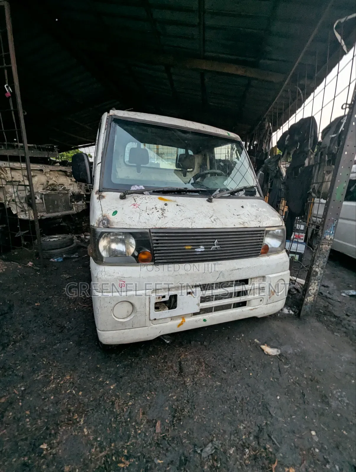 Mitsubishi Manual Truck 2008 White