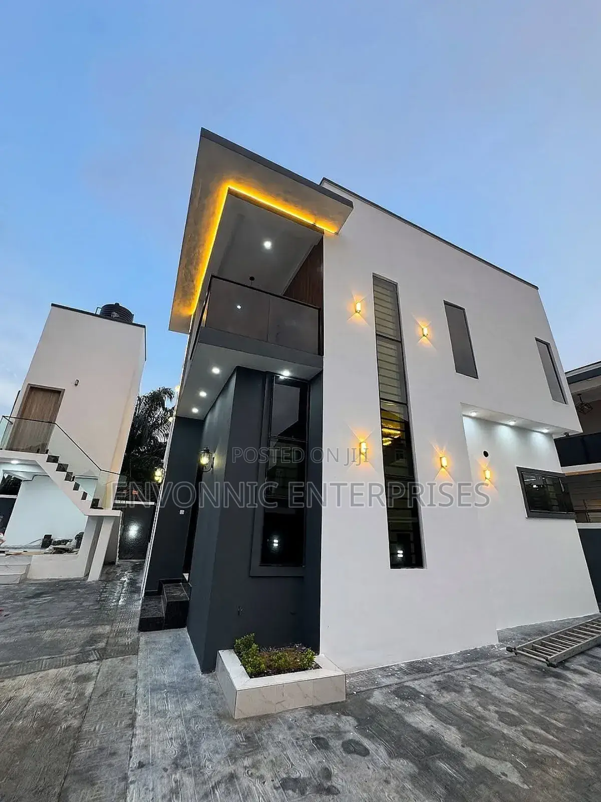 4bdrm Duplex in Shell Cooporative, Obio-Akpor for sale