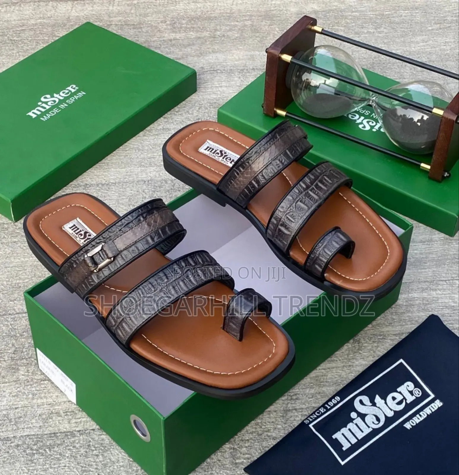 Mister Leather Toe Palm Slippers