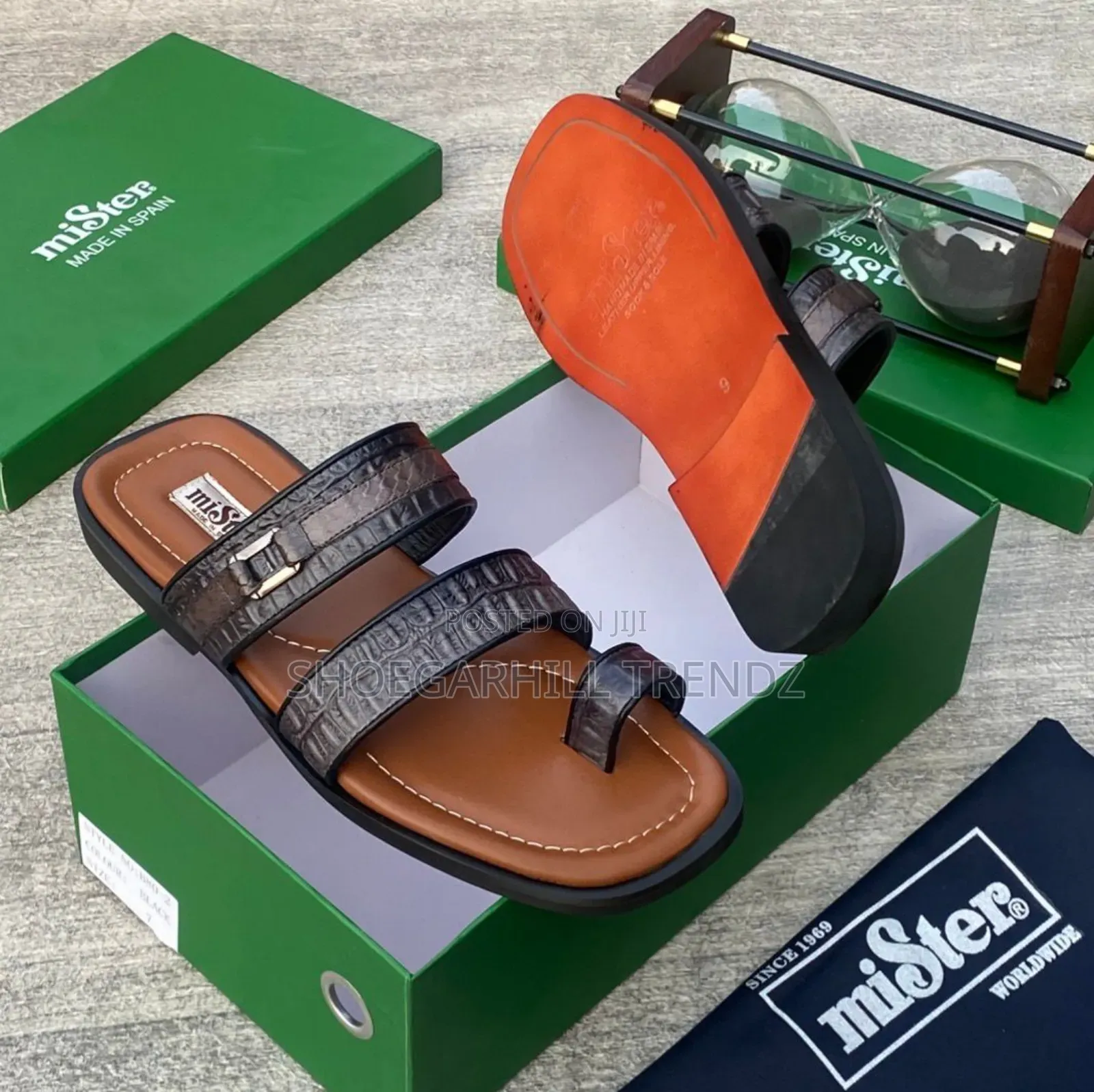 Mister Leather Toe Palm Slippers