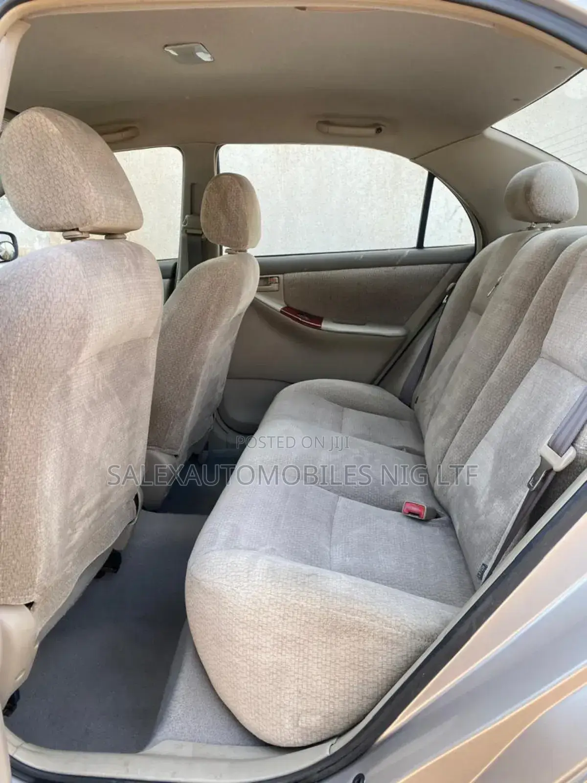 Toyota Corolla 1.6 Sol 2004 Gold