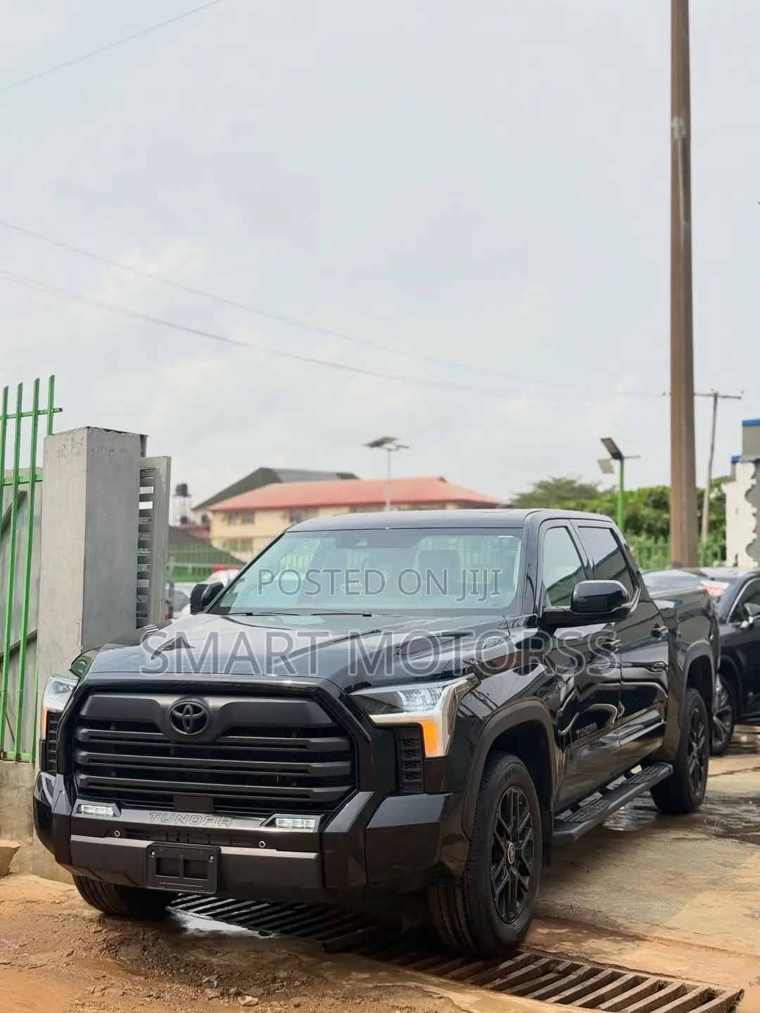 Toyota Tundra 2024 Black